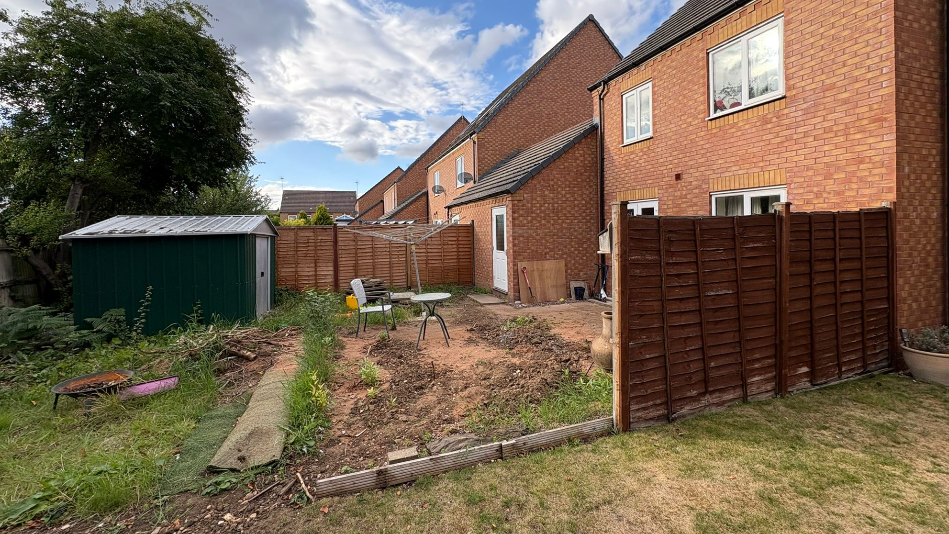 Don’t Let a Damaged Fence Compromise Your Home Security